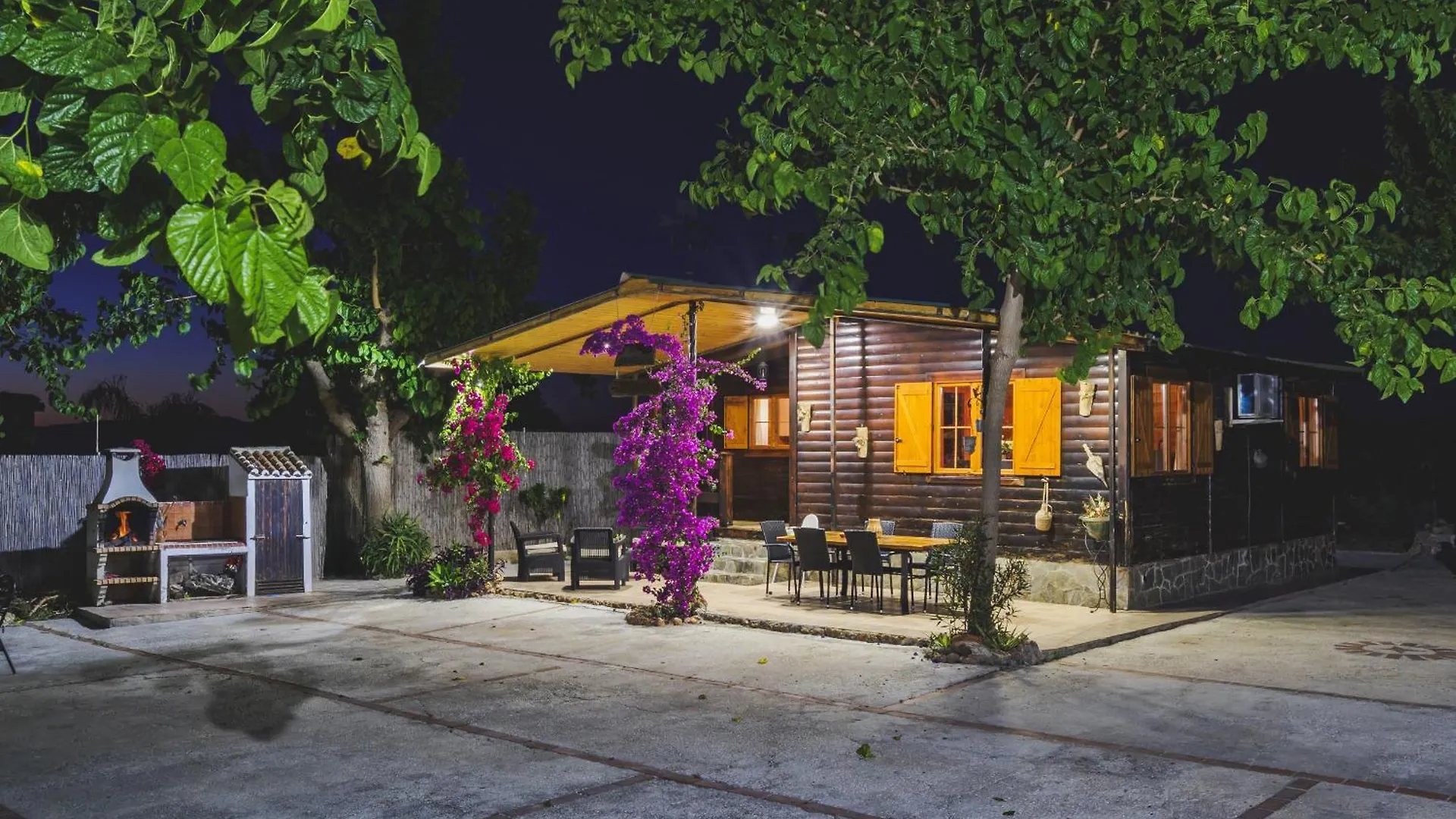 Cubo'S Finca La Rosa Del Zangano Alhaurín el Grande スペイン